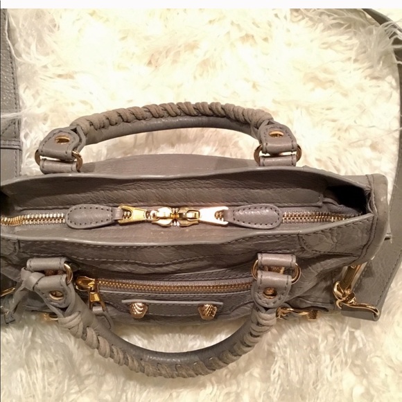 Authentic Balenciaga Bag - Excellent condition! - Picture 3 of 5